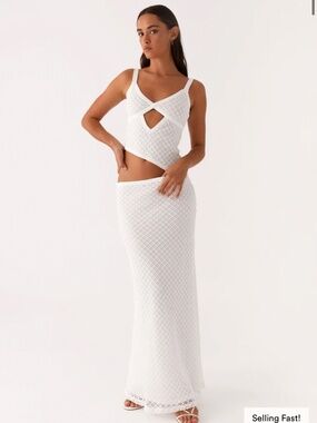 New Peppermayo Jocelyn Crochet Maxi dress white size 0